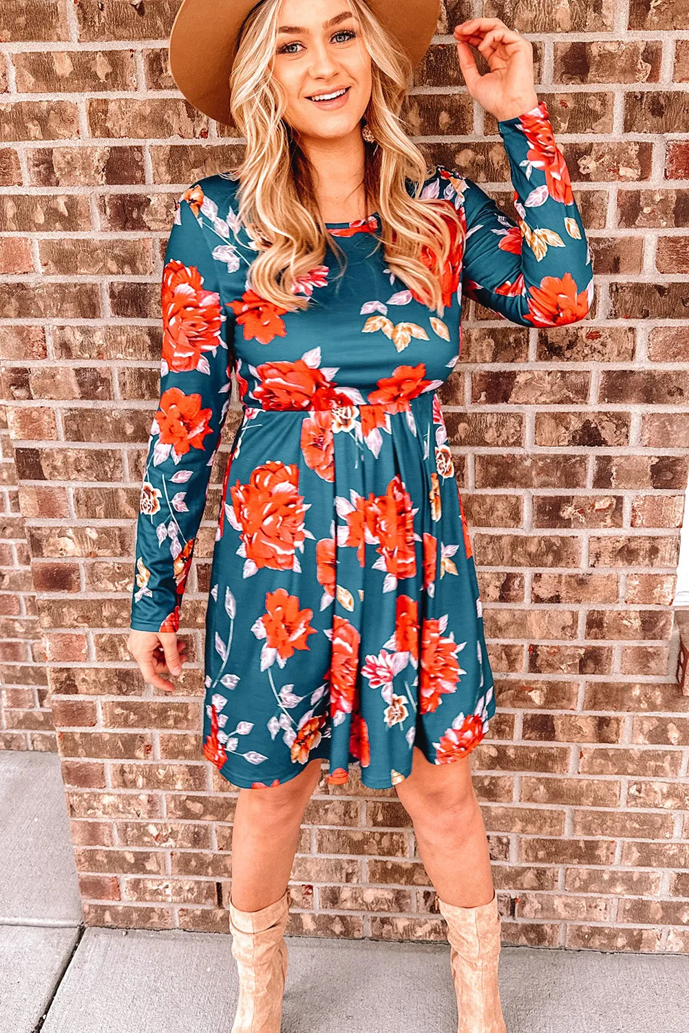 *APP EXCLUSIVE* Floral Long Sleeve Pleated Detail Dress