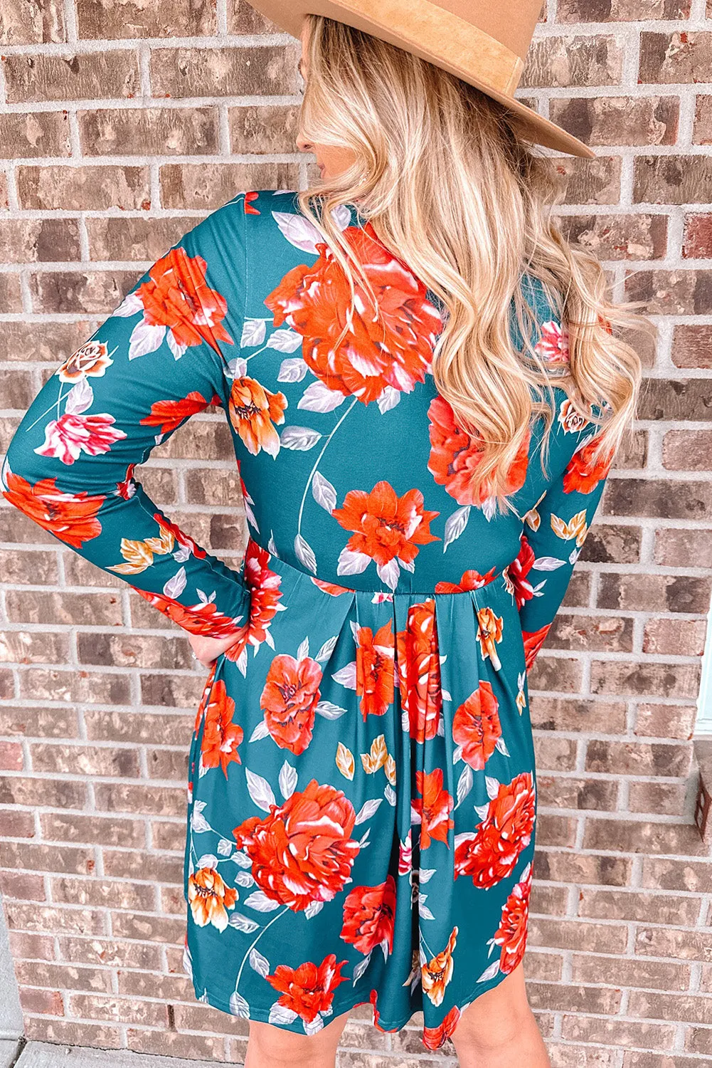 *APP EXCLUSIVE* Floral Long Sleeve Pleated Detail Dress