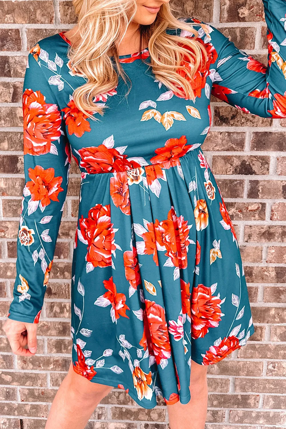 *APP EXCLUSIVE* Floral Long Sleeve Pleated Detail Dress