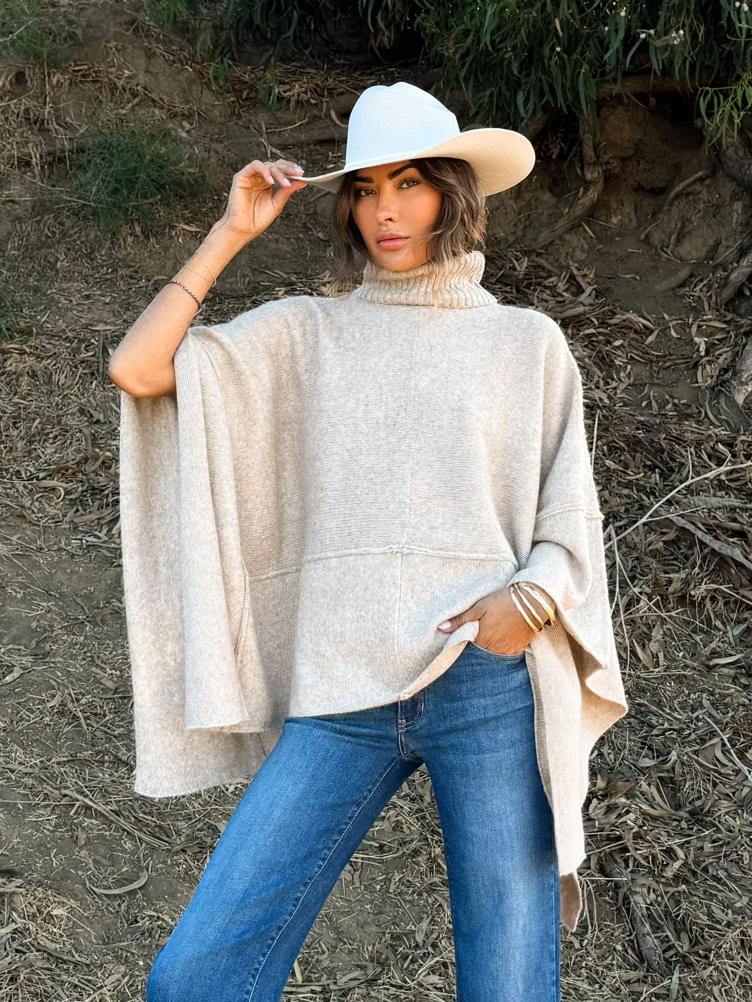 Countryside Turtleneck Knit Poncho