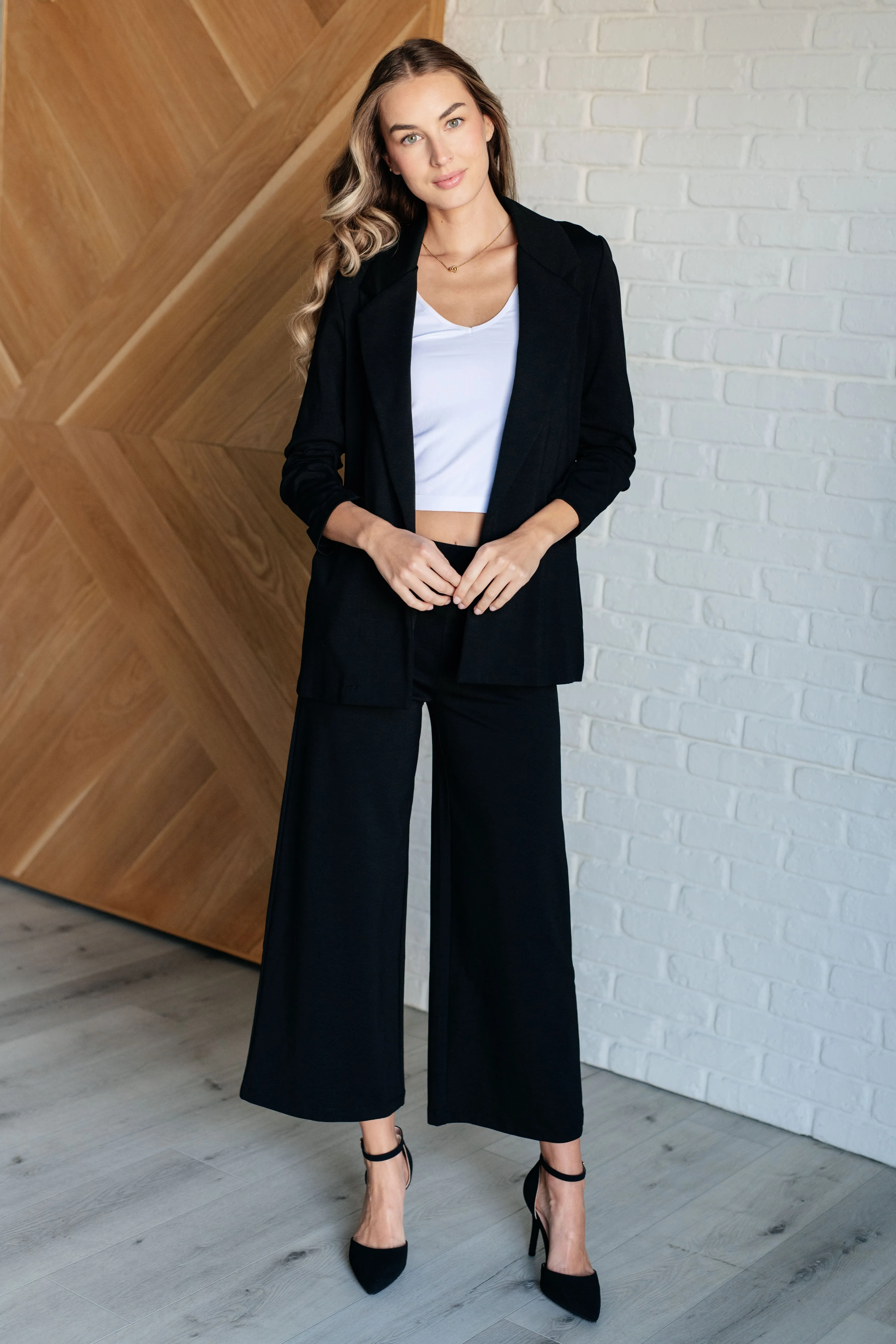Dear Scarlett Magic Wide Leg Crop Pants in Black