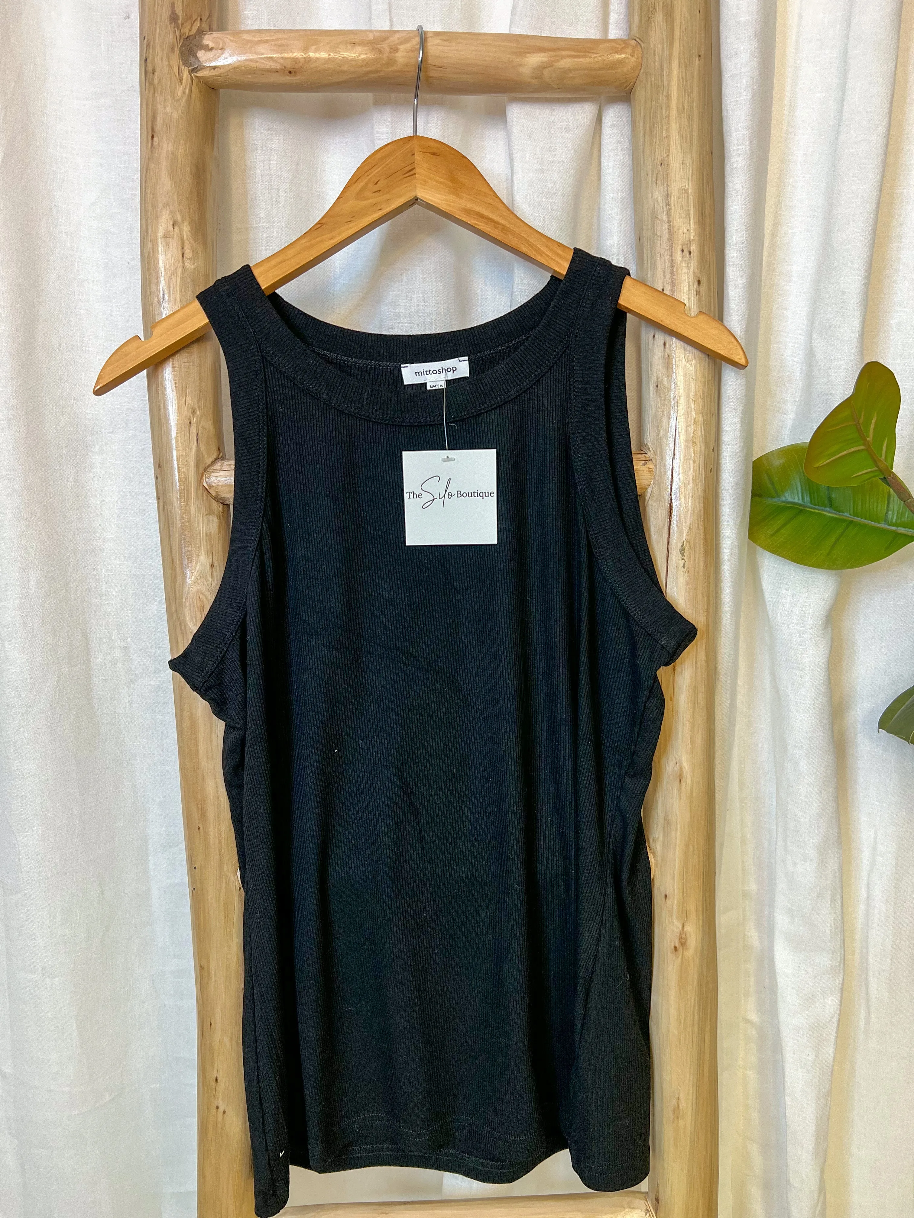 Everly Tank