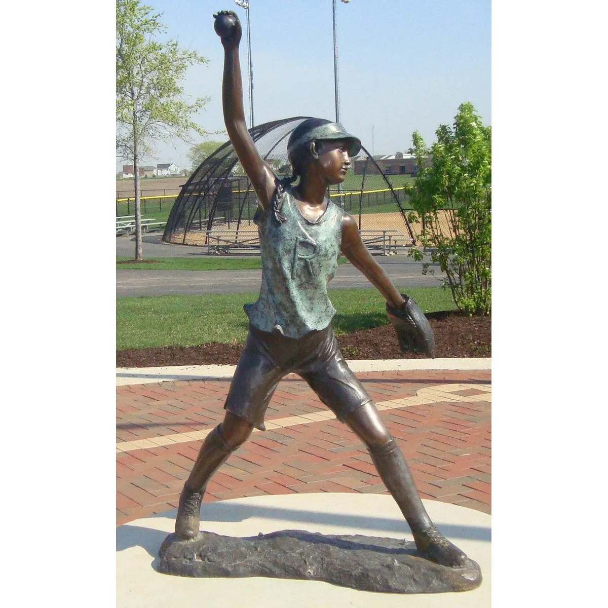 Fast Pitch Softball Statue