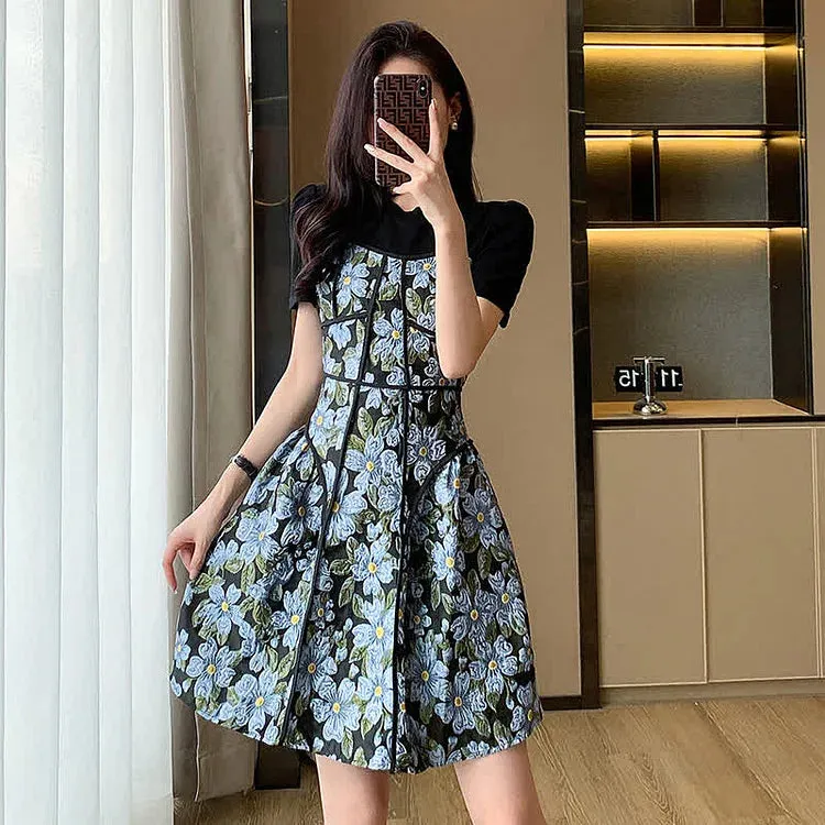 Floral Magic: The Puff Sleeve A-Line Dress for Vintage Lovers