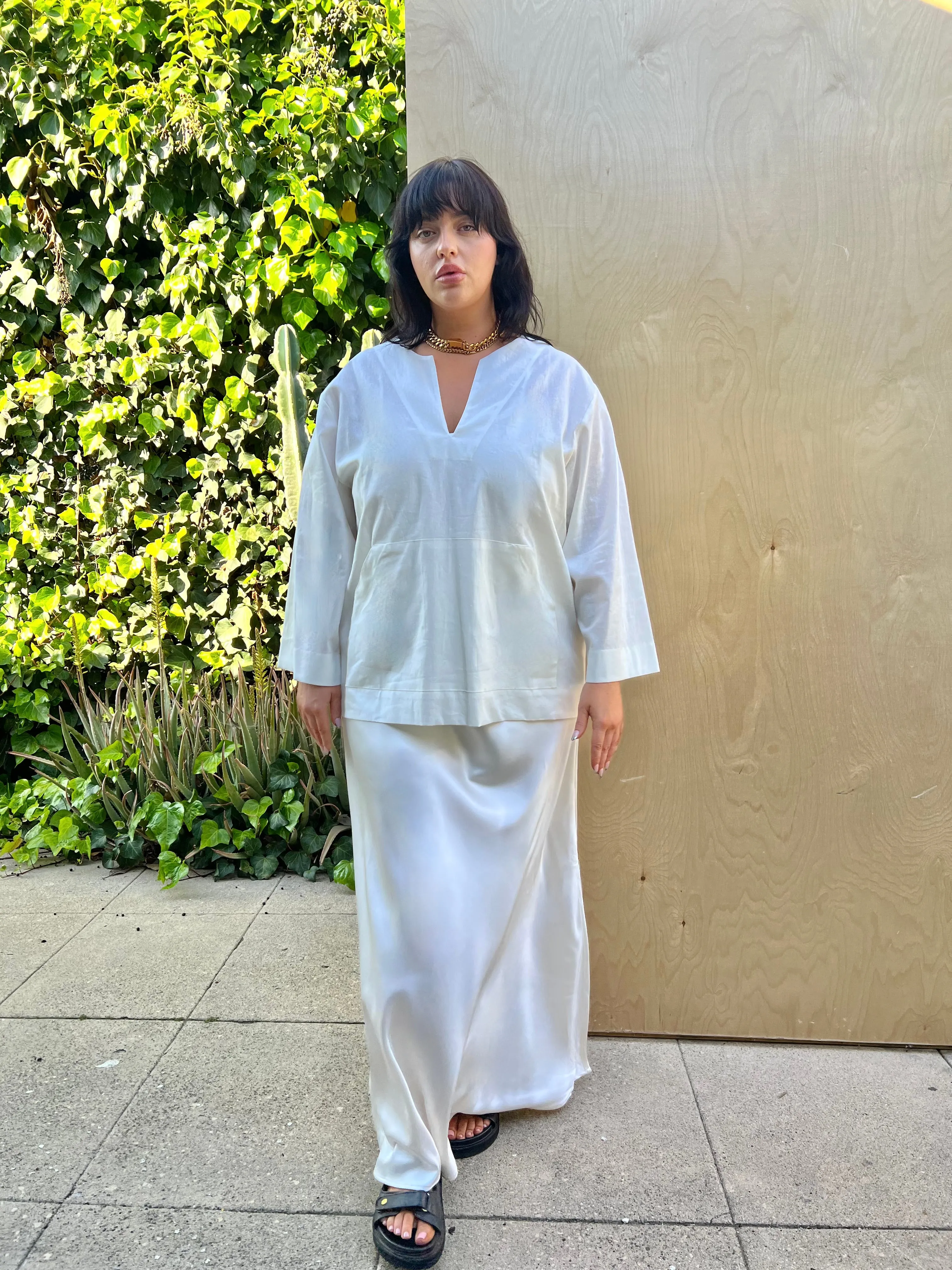 Jallaba Tunic in Soft White Linen