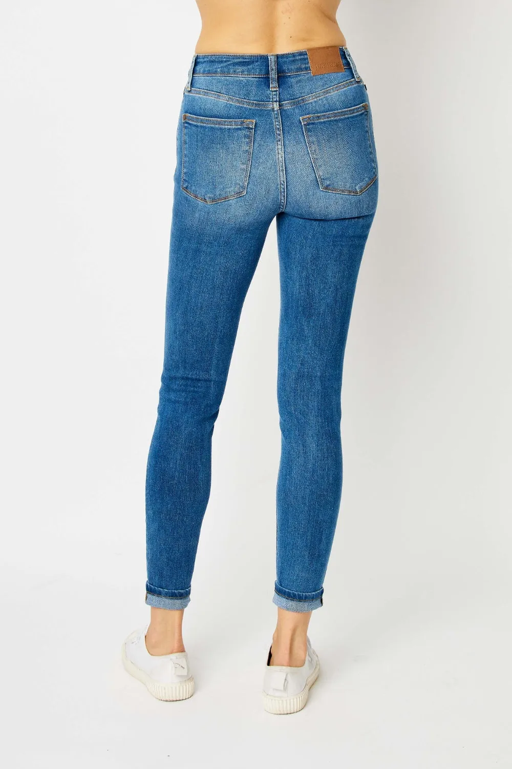 Judy Blue Cuffed Hem Skinny Jeans in Medium Wash