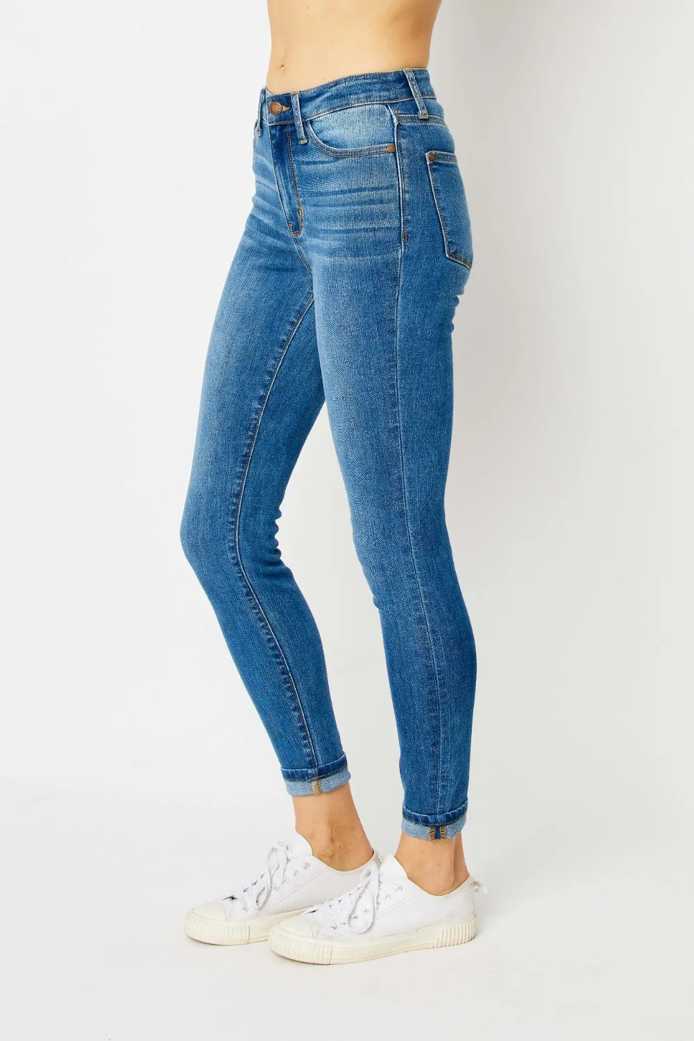 Judy Blue Cuffed Hem Skinny Jeans in Medium Wash