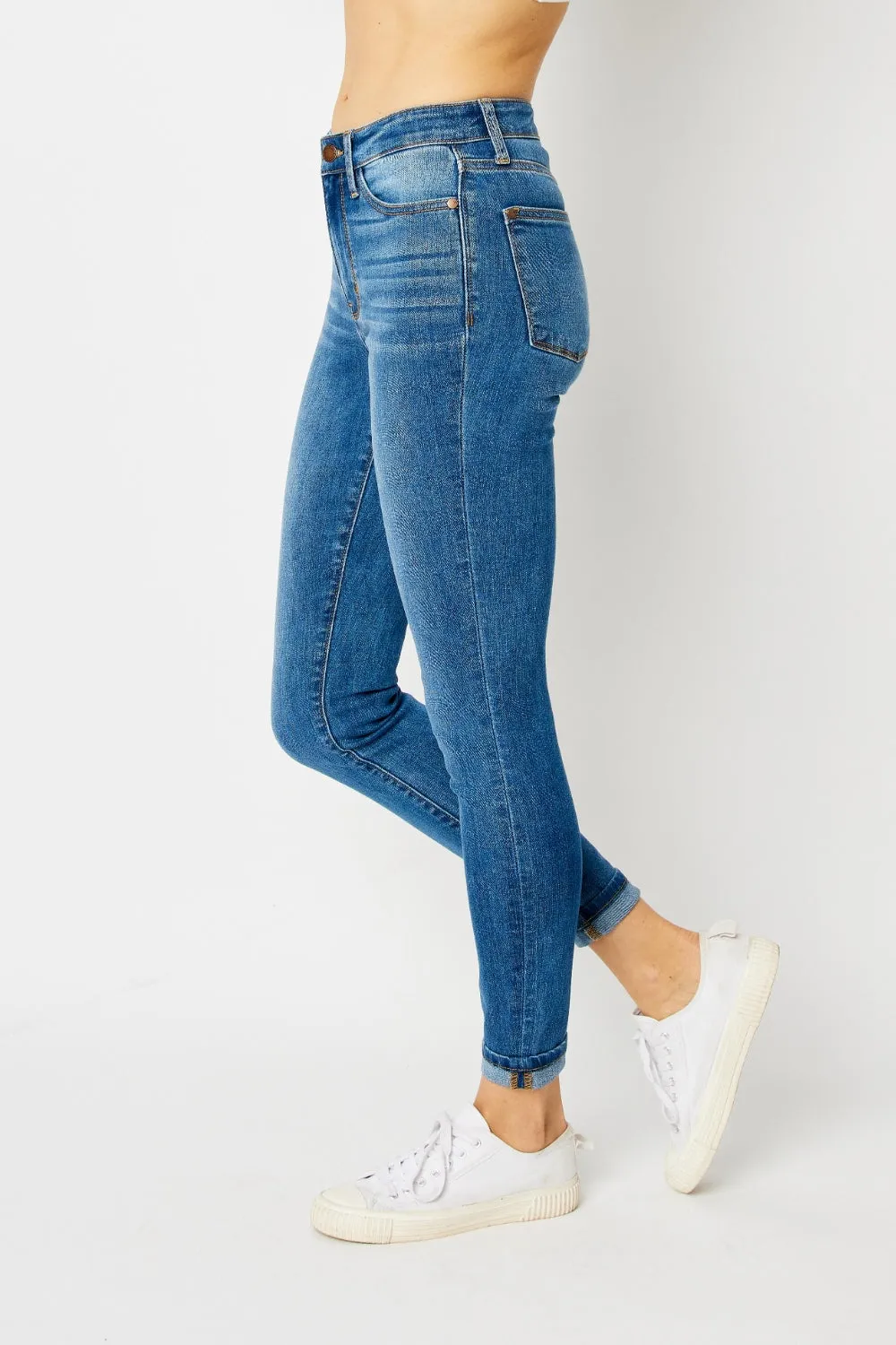 Judy Blue Cuffed Hem Skinny Jeans in Medium Wash