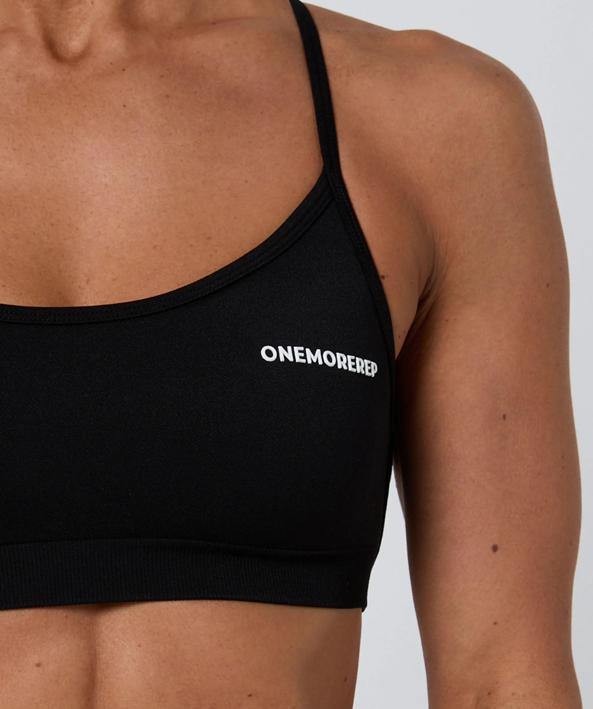 Luscious Seamless Strappy Bralette Black