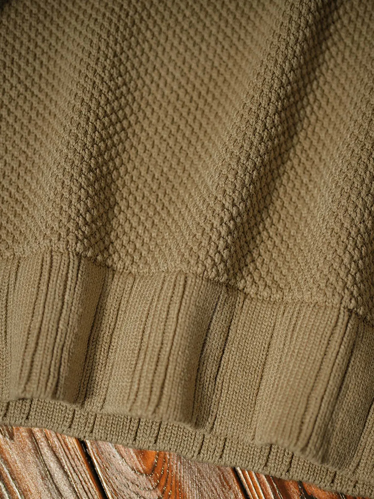 Ribbed Trim Turtleneck Knitted Sweater