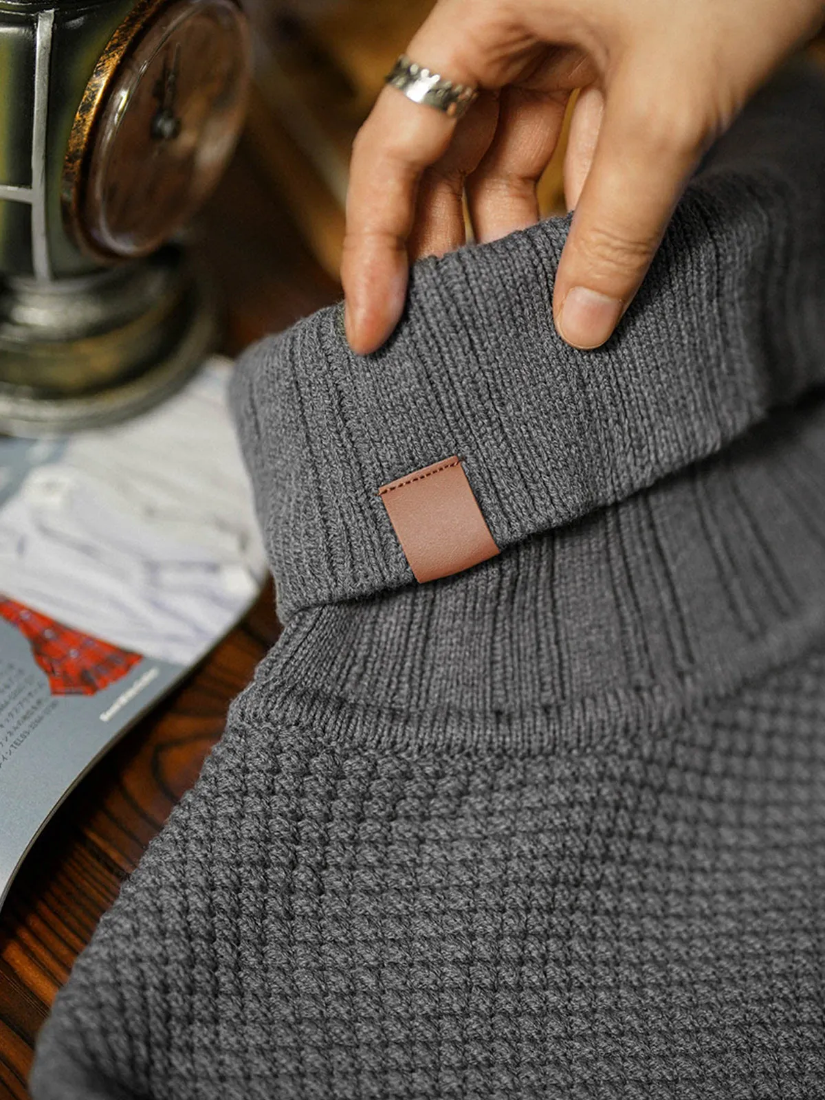 Ribbed Trim Turtleneck Knitted Sweater