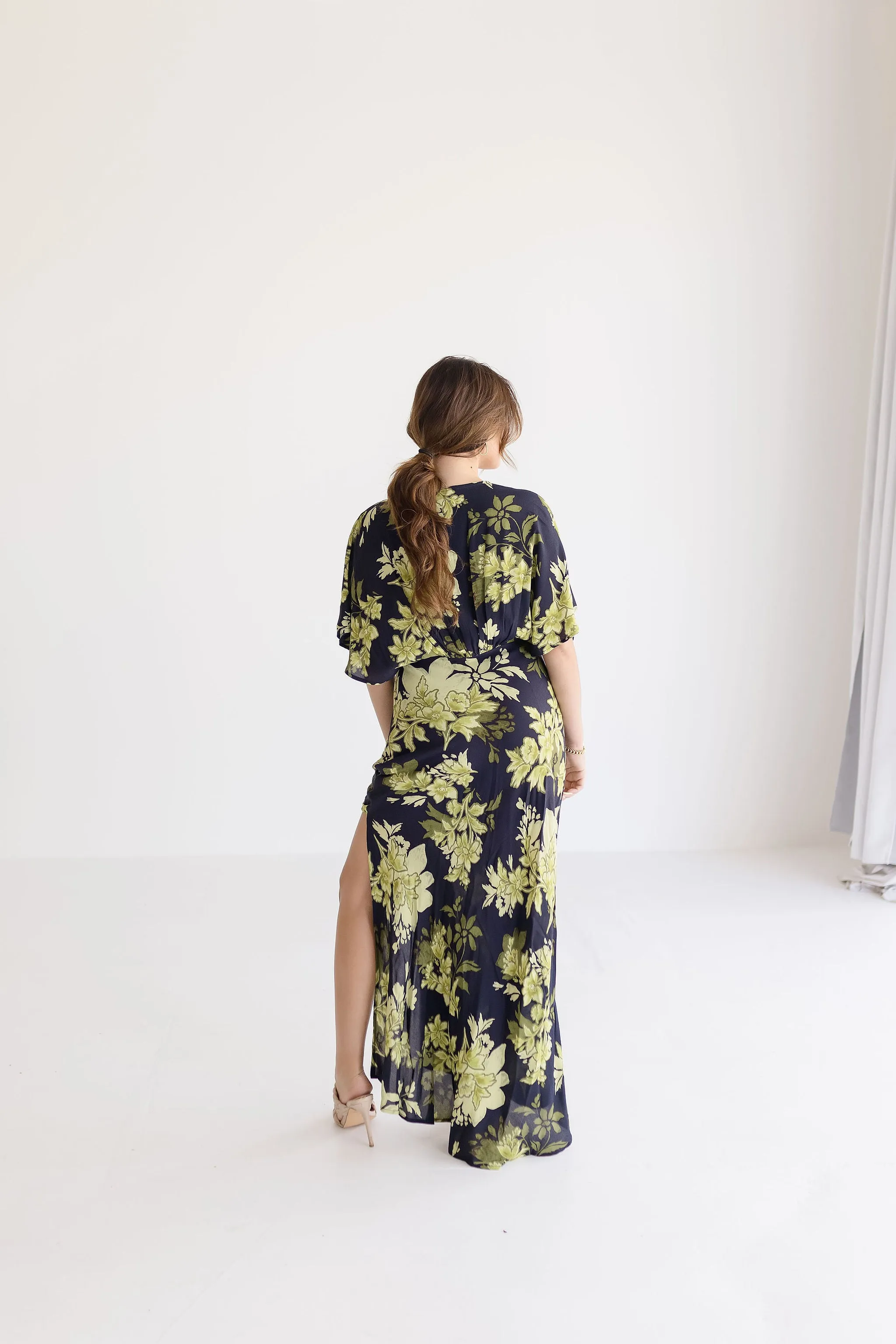 Ryker Kimono Sleeve Floral Print Maxi Dress Black