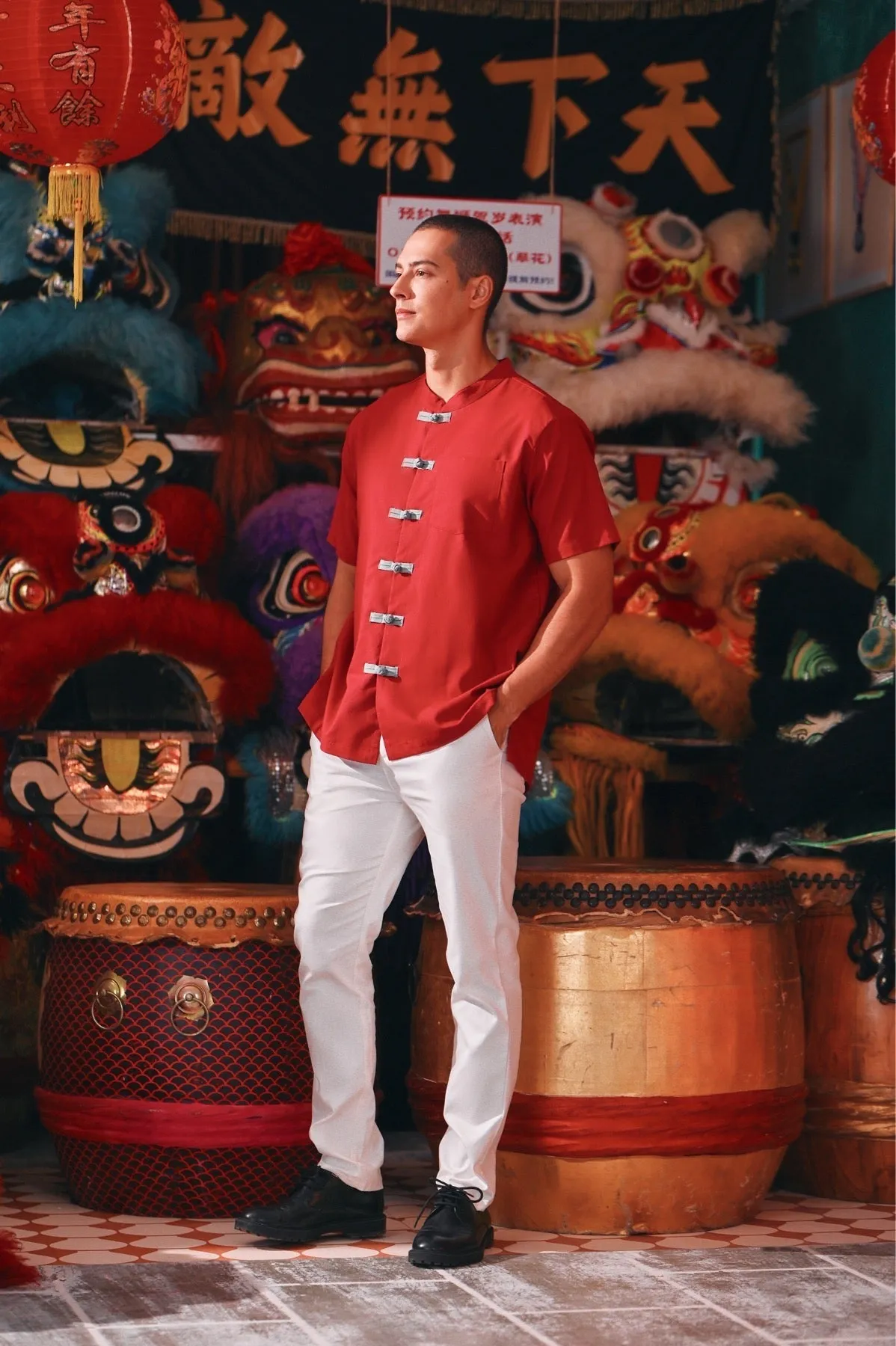 The Chinatown Men Oriental Shirt - Crimson Red